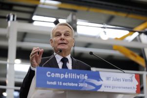 Jean-Marc Ayrault, lundi 15 octobre :
                        « L’argent doit aller à l’investissement, à l’innovation.»