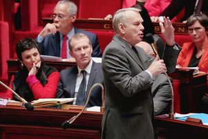 Jean-Marc Ayrault, mardi 4 février, face aux députés. L’incompréhension était presque totale au sein du groupe PS.