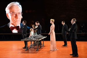 Le Flamand Ivo van Hove était de retour à Avignon avec cette adaptation théâtrale détonante du scénario du film de Visconti, Les Damnés