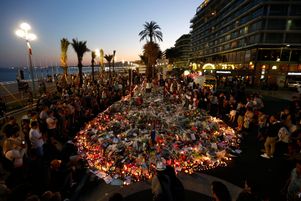 Un hommage s’était déjà déroulé à Nice, sur la Promenade des Anglais, le 17 juillet 2016.