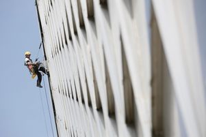 On  compte près de 8 500 cordistes en France aujourd’hui. La profession est en pleine expansion malgré les dangers.