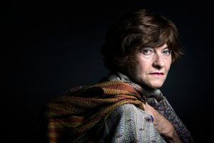La prose de Maryline Desbiolles est poétique, hybride, charnelle, inclassable.