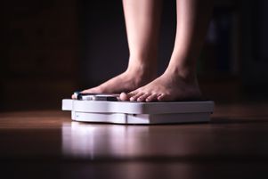 le niveau de sédentarité augmente chez les adolescentes.