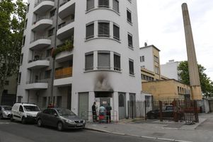 Le 13 août, un incendie criminel a eu lieu à la Mosquée Essalem de Perrache, à Lyon.