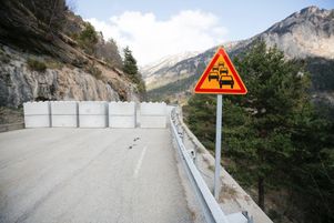 Dans la vallée de la Roya, l'accès au tunnel de Tende est toujours fermé.
