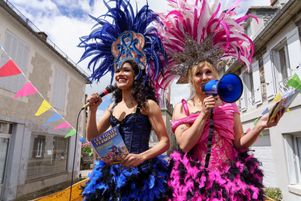 « Les Folies fermières ».