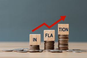 En juillet, toujours, l’inflation a atteint 8,5 % aux États-Unis en chiffre annuel, tandis qu’elle est montée à 8,9 % dans la zone euro.