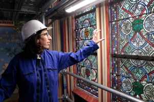 La ministre de la culture Rima Abdul-Malak lors d’une visite à Notre-Dame de Paris, le 28 juillet 2022.