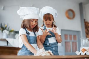 L’exposition « Paris, capitale de la gastronomie » se déroule jusqu’au 16 juillet 2023. Au menu, des ateliers de dégustation à découvrir en famille.
