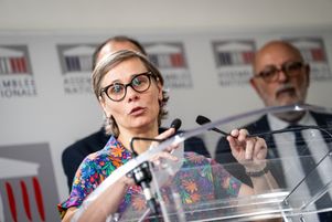 Sophie Taille-Polian, députée du groupe écologiste, membre de NUPES, le 19 juillet 203, lors d'une conférence de presse sur la proposition de loi transpartisane visant à protéger la liberté éditoriale des médias sollicitant une aide de l'Etat, à l'Assemblée nationale.