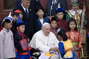 Le pape François lors de la cérémonie de bienvenue à Oulan-Bator en Mongolie, le 1er septembre 2023.