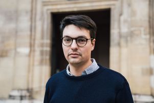 Jean de Saint-Cheron dans la cour de l'Institut Catholique de Paris, le 15 décembre 2022.