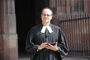 Le président de la Fédération protestante de France Christian Krieger, qui a été invité par le cabinet de Yaël Braun-Pivet, se rendra à la marche contre l’antisémitisme ce dimanche 12 novembre (ici à Strasbourg, le 26 mars 2021).