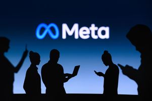 Meta, dont on voit le logo sur l’image ci-dessus, maison mère de Facebook, Instagram et WhatsApp, a été accusé jeudi 21 décembre par Human Rights Watch de rendre silencieuses les voix palestiniennes sur les réseaux sociaux.