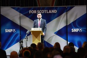 Dans un contexte politique fragile, le premier ministre écossais Humza Yousaf cherche à remotiver les électeurs lors du lancement de la campagne électorale du SNP, dont il est le leader, le 12 janvier dernier, à Glasgow.
