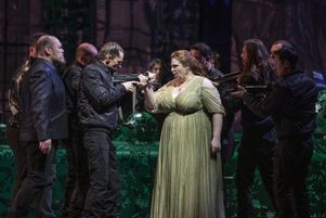 « Beatrice di Tenda », mise en scène par Peter Sellars et sous la direction de Mark Wigglesworth.
