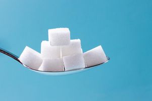 L’Anses révèle dans une étude publiée mardi 19 mars que la proportion de sucres ajoutés a baissé dans notre alimentation au cours des dix dernières années.