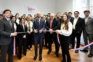 Inauguration des nouveaux locaux de l’Agence de conseil interne de l’État par le ministre de la transformation et de la tonction publiques Stanislas Guérini, le 24 mars 2024.