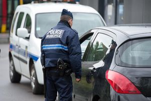 Sullivan, un jeune homme de 19 ans, a été tué dimanche soir par une policière qui a été mise en examen pour homicide volontaire. 