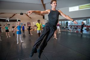 Jusqu’au 23 août, Châteauroux vit au rythme de la 49e édition du stage-festival Darc, événement participatif dont les festivaliers sont les acteurs.