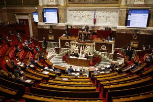 Dans l’après-midi du mardi 12 novembre, les députés se prononceront par un vote solennel sur un texte largement remanié par la gauche.