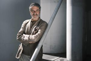 L’acteur et comédien Simon Abkarian réécrit à sa manière L’Illiade et L’Odyssée.