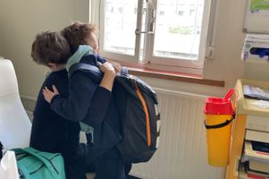 « Chêne de vie, l’amour aux temps du cancer », un documentaire réalisé par Nicolas Bourgouin et Céline Destève 