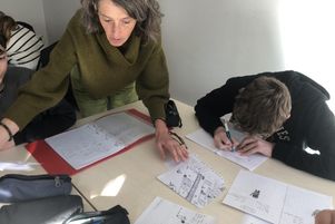 Valérie Mouriaux, autrice jeunesse et poésie qui intervient au collège Jean Monnet dans le cadre du concours de nouvelles.