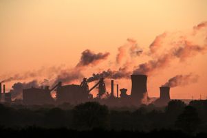 Le Parlement britannique a été rappelé samedi 12 avril 2025 pour discuter de l’avenir de British Steel, en difficulté. 