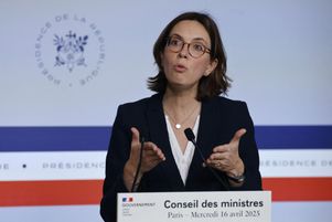 La ministre française chargée des Comptes publics, Amélie de Montchalin, lors d’une conférence de presse à l’Elysée, le 16 avril 2025.