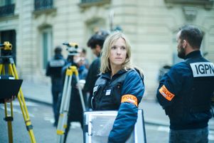 Dans Dossier 137, Léa Drucker incarne une inspectrice de l’IGPN, saisie après une manifestation des « gilets jaunes ».