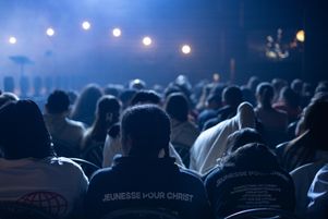 Rassemblement évangélique au Parc Floral de Paris, le 8 mai 2025.
