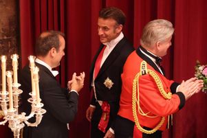Le ministre des armées, Sébastien Lecornu et Emmanuel Macron lors d’un banquet d’Etat au Guildhall de Londres, le 9 juillet 2025, au deuxième jour d’une visite d’Etat de trois jours en Grande-Bretagne.