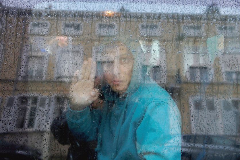 Un adolescent afghan en route pour le Royaume-Uni depuis la France, le 18 octobre.