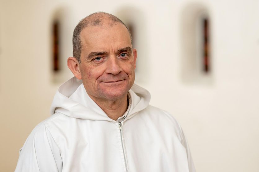 Le frère Matthew assure que la communauté de Taizé porte une attention particulière à la question environnementale, notamment à son empreinte carbone et à l’accompagnement des jeunes sur le sujet. Ici en décembre 2023.