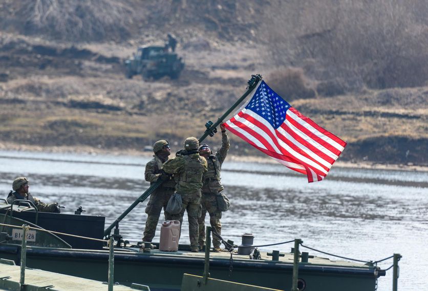 Des soldats américains en Corée du Sud, le 20 mars dernier. La Maison-Blanche a confirmé lundi 24 mars 2025 que le Pentagone avait transmis par erreur un plan d’attaque des forces américaines contre les houthistes du Yémen à un journaliste.